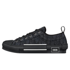 B23 Low Oblique Black