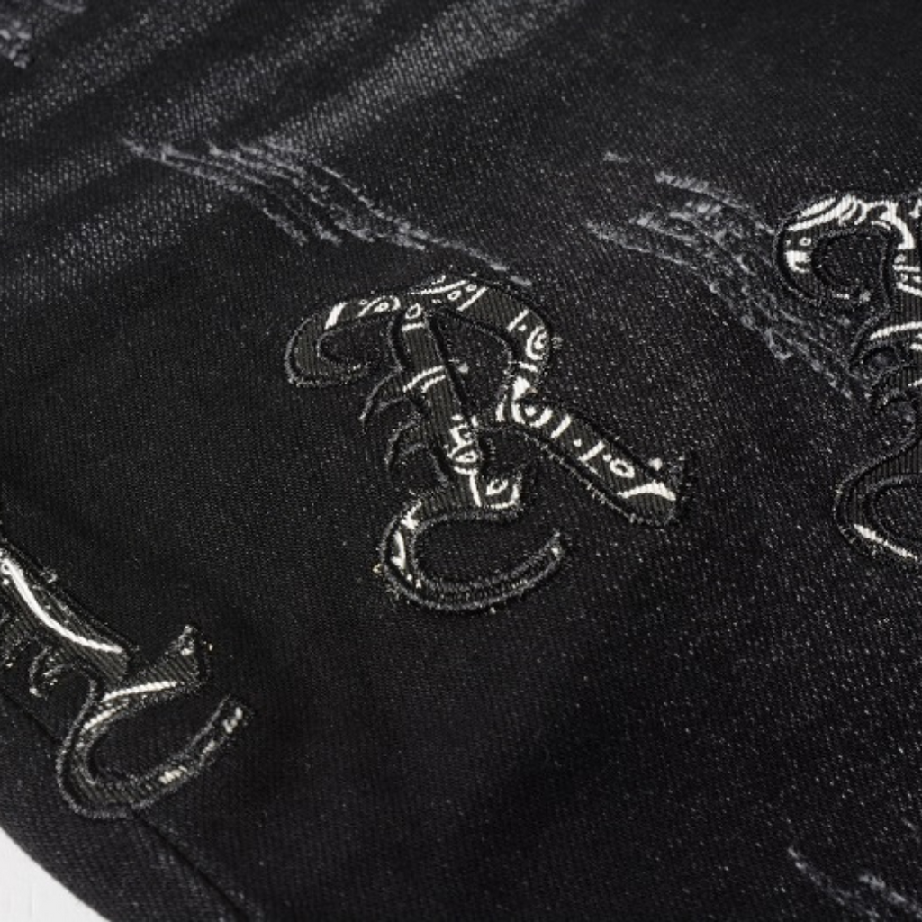 Amr Jeans