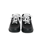 Runner Black White